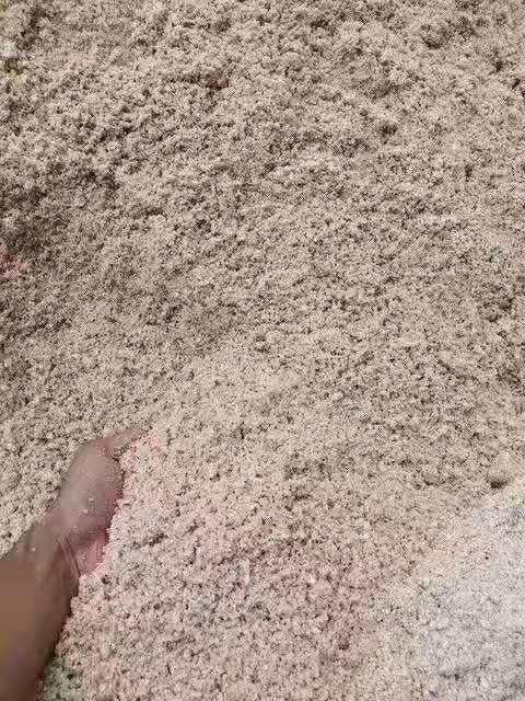 砂訊：日產(chǎn)萬噸，質(zhì)優(yōu)價(jià)廉，優(yōu)惠多多，歡迎新老客戶前來購詢！