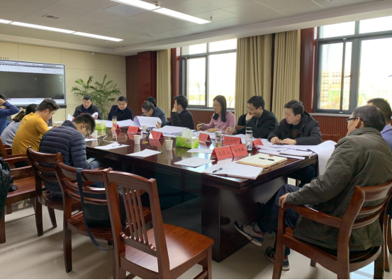 中京置業(yè)公司組織召開大別山創(chuàng)新大廈項(xiàng)目規(guī)劃方案及施工圖設(shè)計(jì)評(píng)審會(huì)