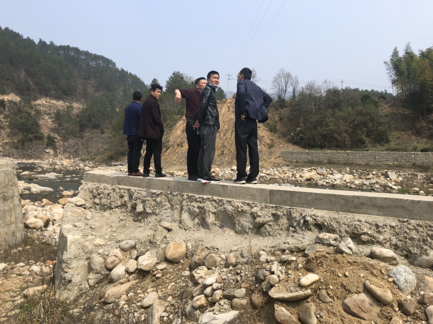 筑圣公司積極推進建設項目